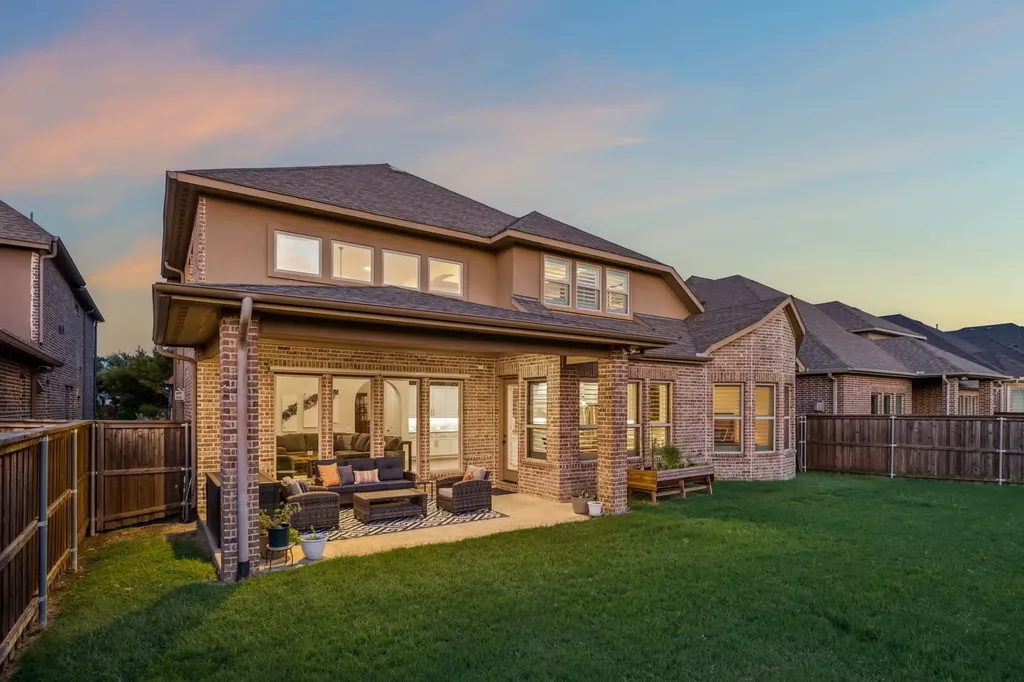 7812 Ivey The Colony TX 75056