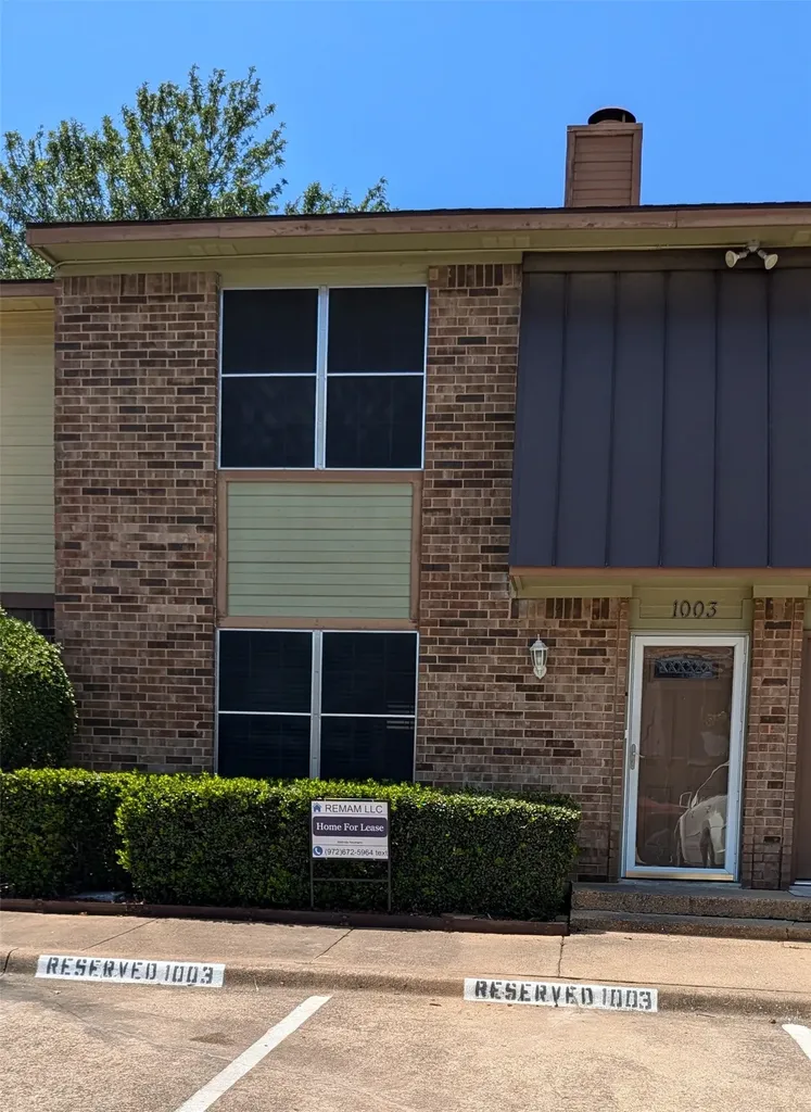 1003 Vedral Place Cedar Hill TX 75104
