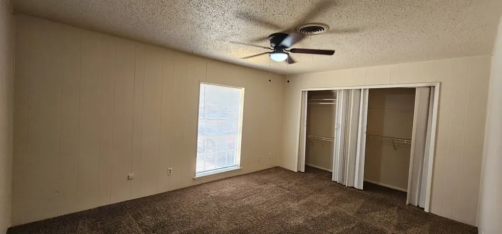 7205 Merry Lane Fort Worth TX 76112