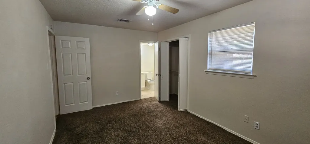 7205 Merry Lane Fort Worth TX 76112