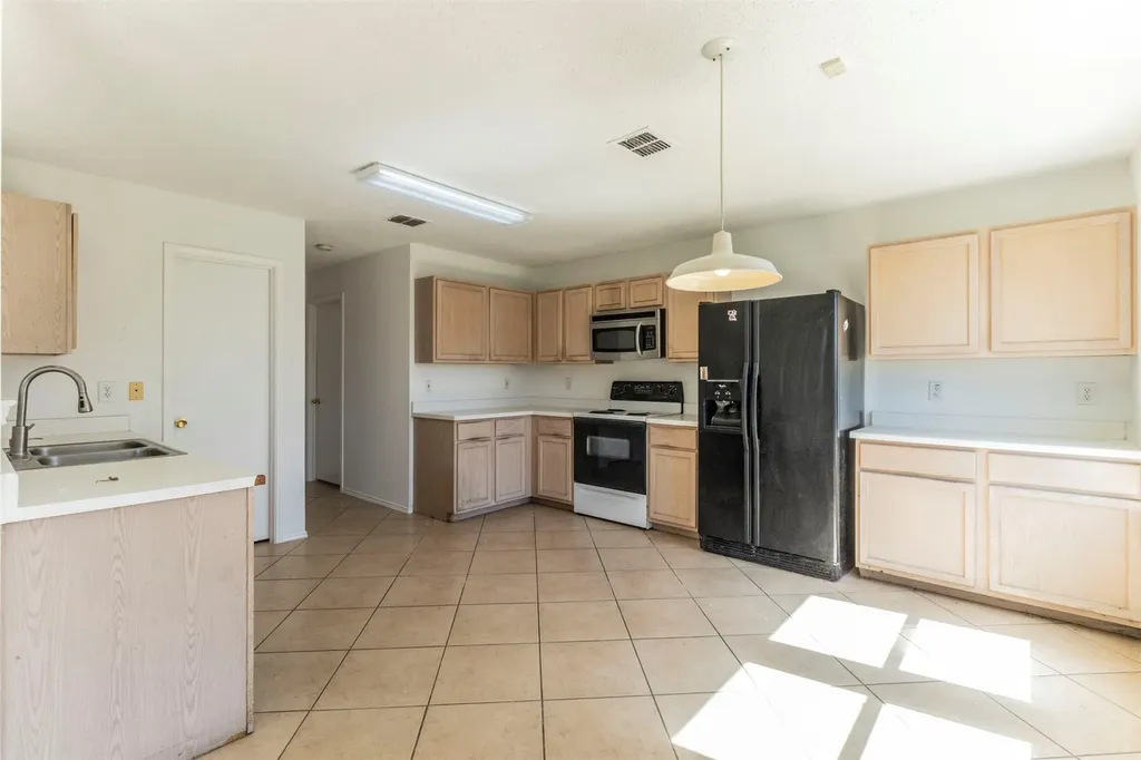 3883 Steeplechase Drive Fort Worth TX 76123