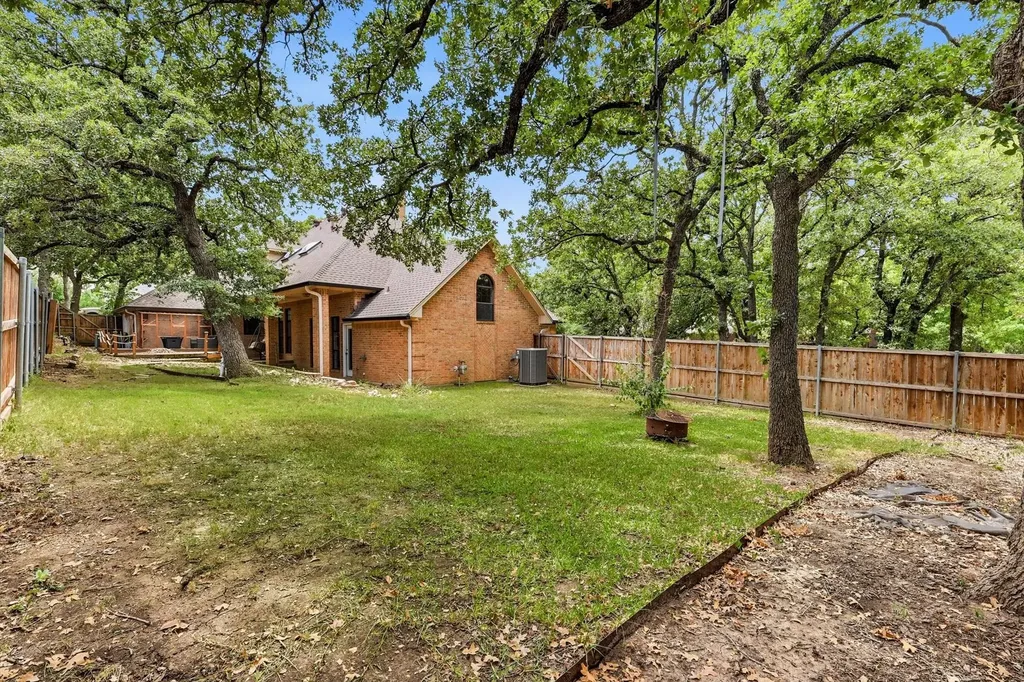 1331 Travis Street Denton TX 76205