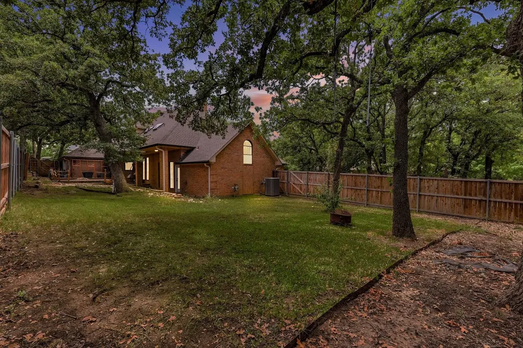 1331 Travis Street Denton TX 76205