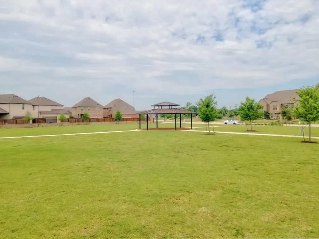 1564 Windermere Way Farmers Branch TX 75234