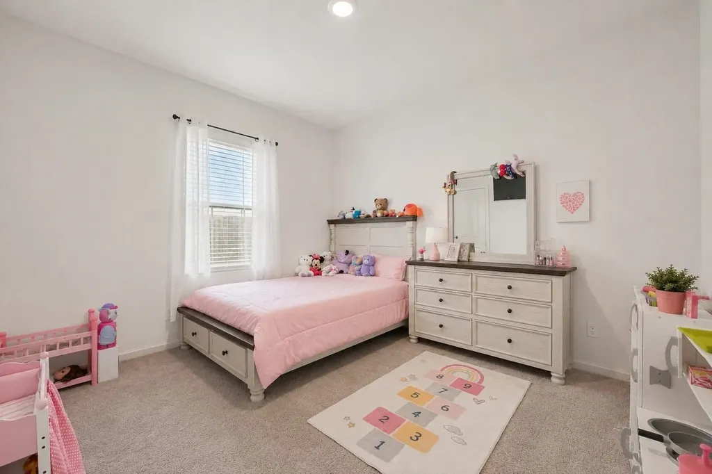 8 Glen Crossings Road Edgecliff Village TX 76134