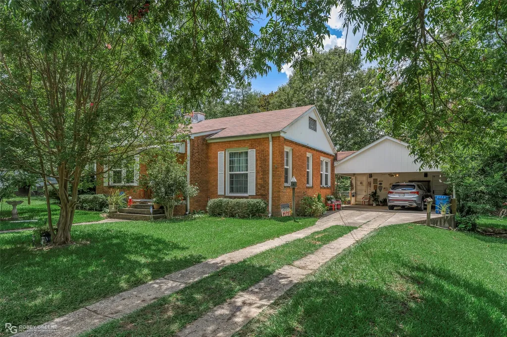 707 Lewisville Road Minden LA 71055