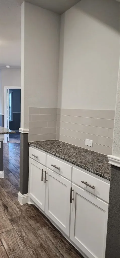 702 Amber Greenville TX 75042