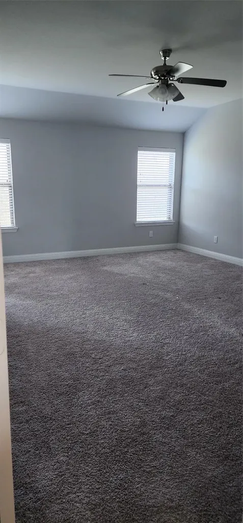 702 Amber Greenville TX 75042