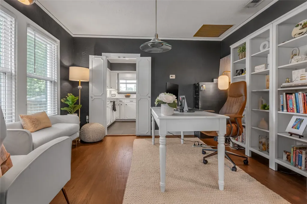 1211 Cascade Avenue Dallas TX 75224