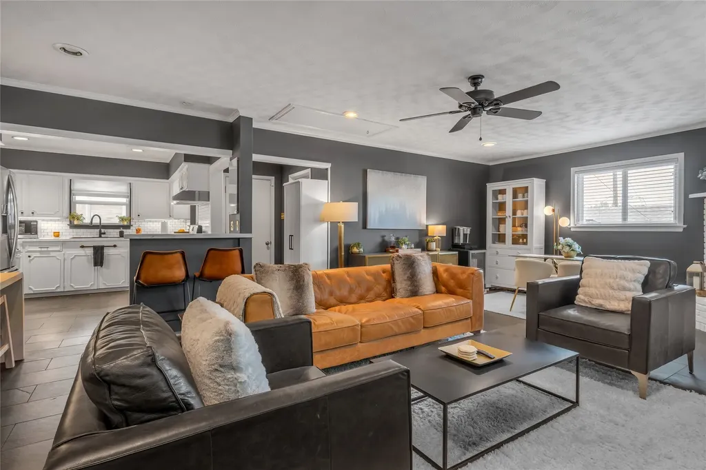 1211 Cascade Avenue Dallas TX 75224