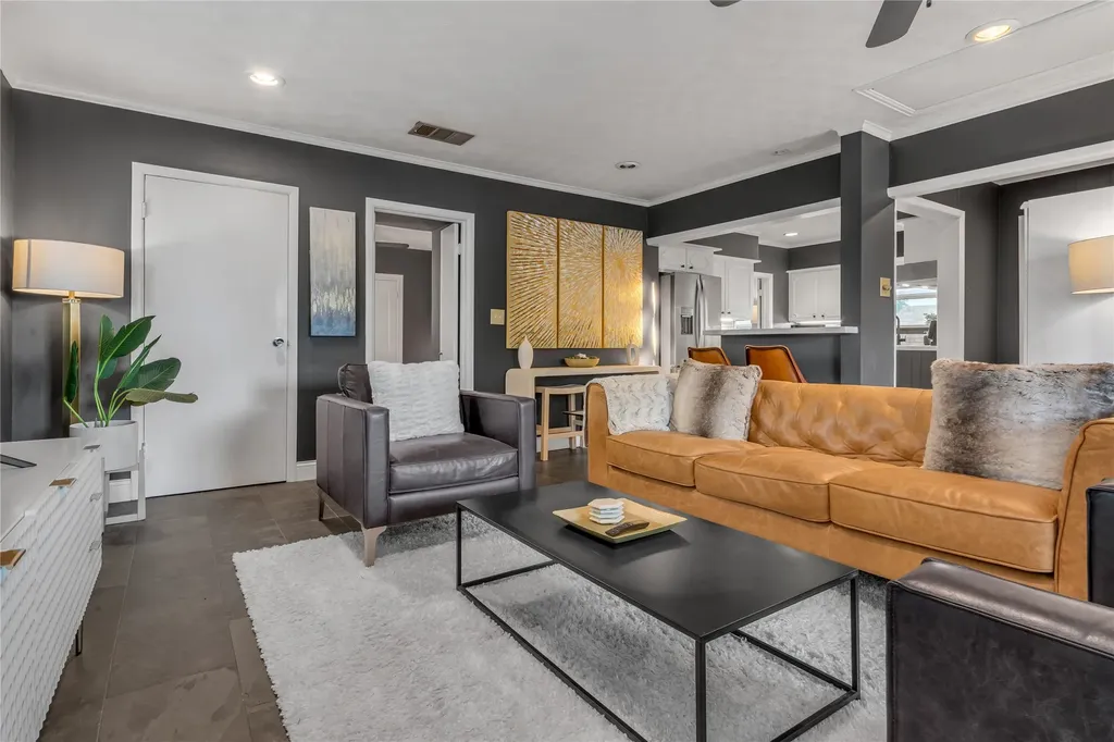 1211 Cascade Avenue Dallas TX 75224