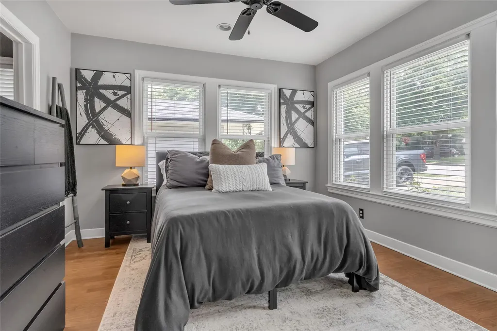 1211 Cascade Avenue Dallas TX 75224