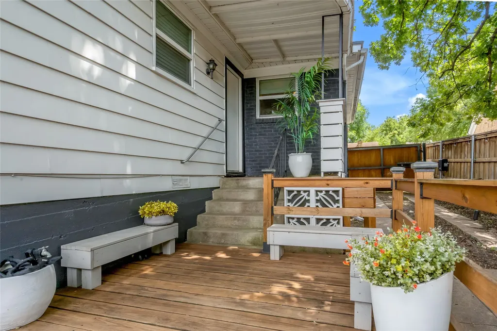 1211 Cascade Avenue Dallas TX 75224