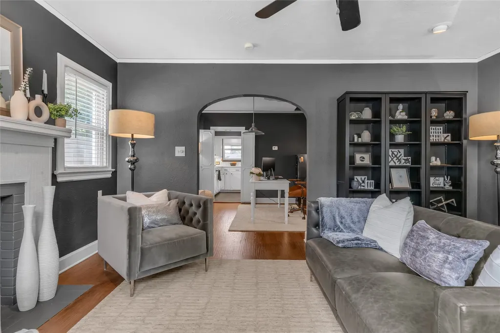 1211 Cascade Avenue Dallas TX 75224