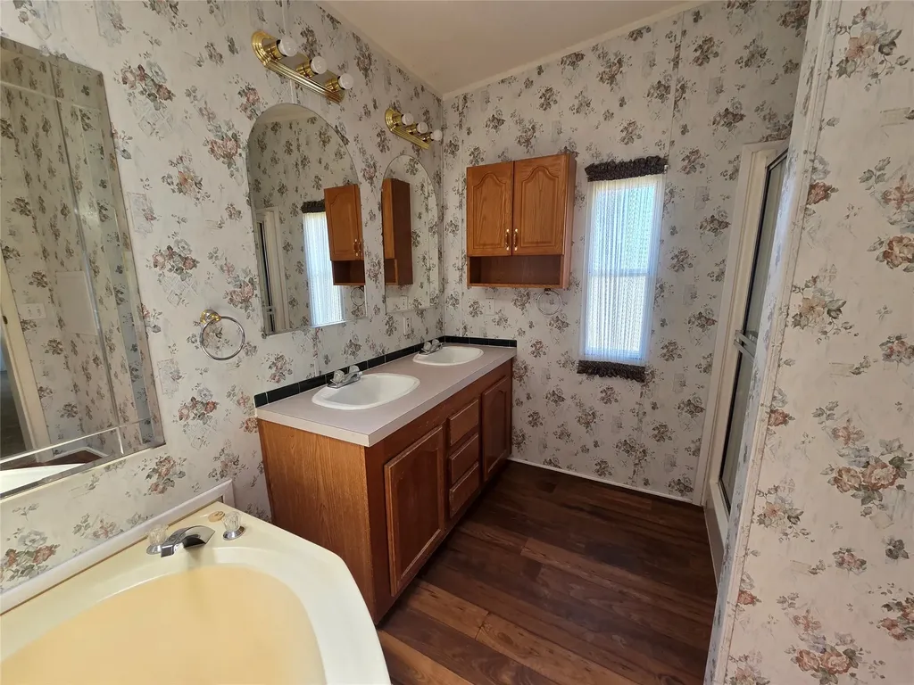 476 Vz County Road 1216 Grand Saline TX 75140