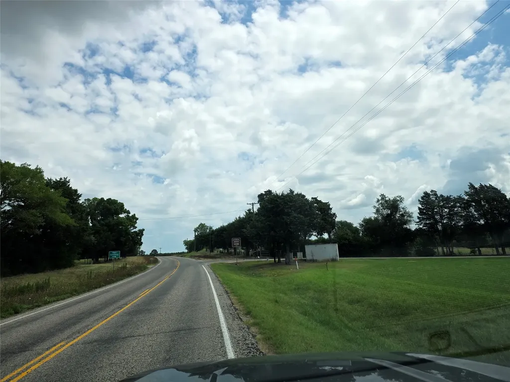 476 Vz County Road 1216 Grand Saline TX 75140