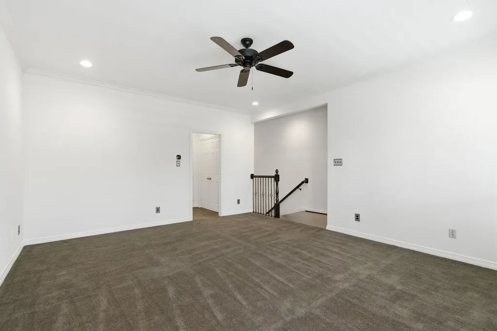 18323 Frankford Lakes Circle Dallas TX 75252