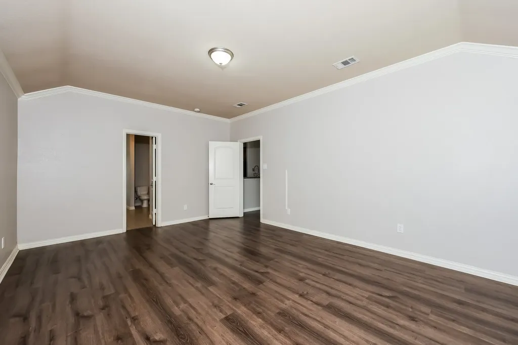 207 Rawhide Street Waxahachie TX 75165