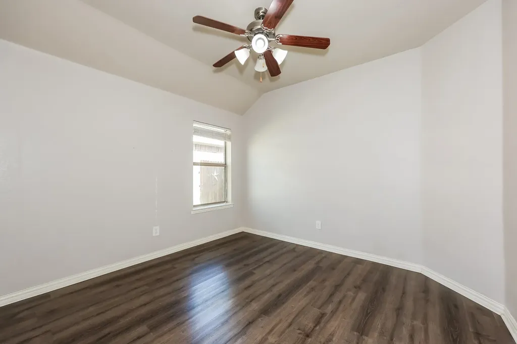 207 Rawhide Street Waxahachie TX 75165