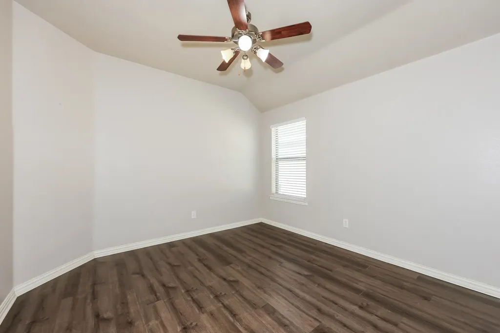 207 Rawhide Street Waxahachie TX 75165