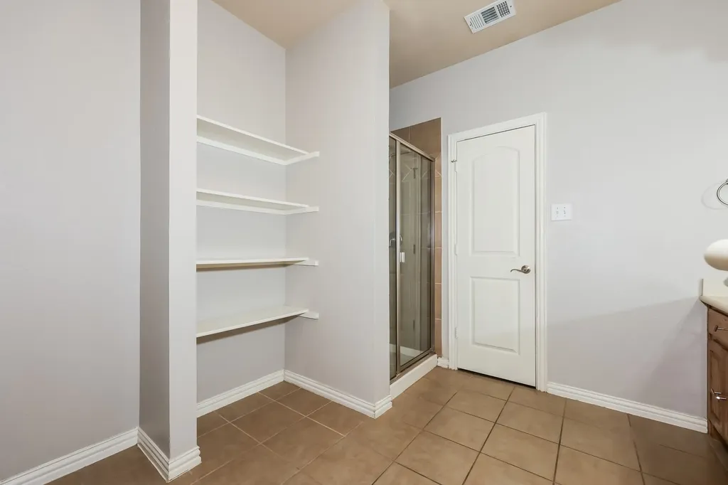 207 Rawhide Street Waxahachie TX 75165