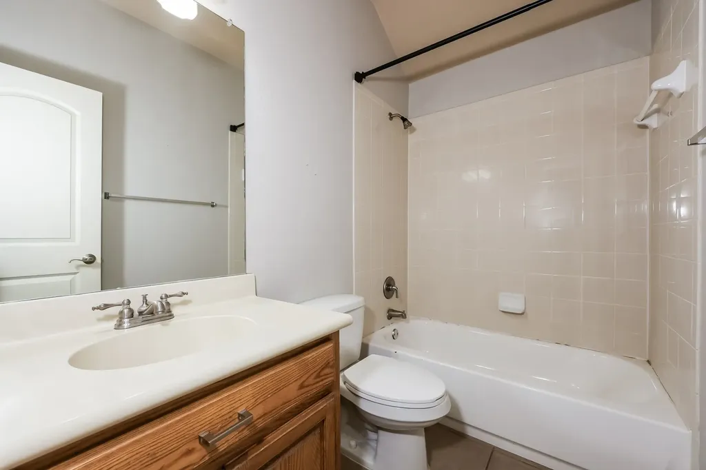 207 Rawhide Street Waxahachie TX 75165