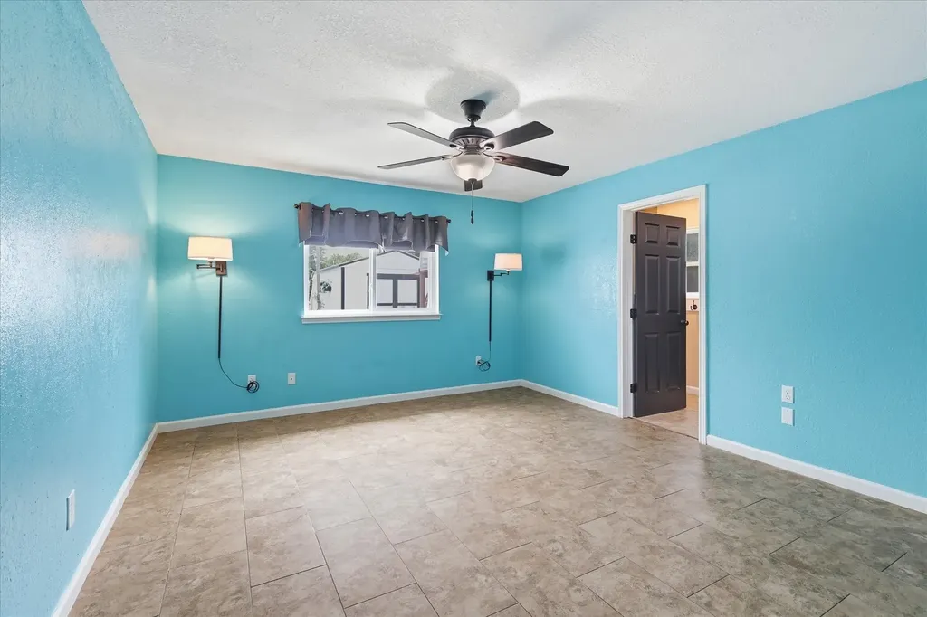 6572 Ridglea Drive Watauga TX 76148