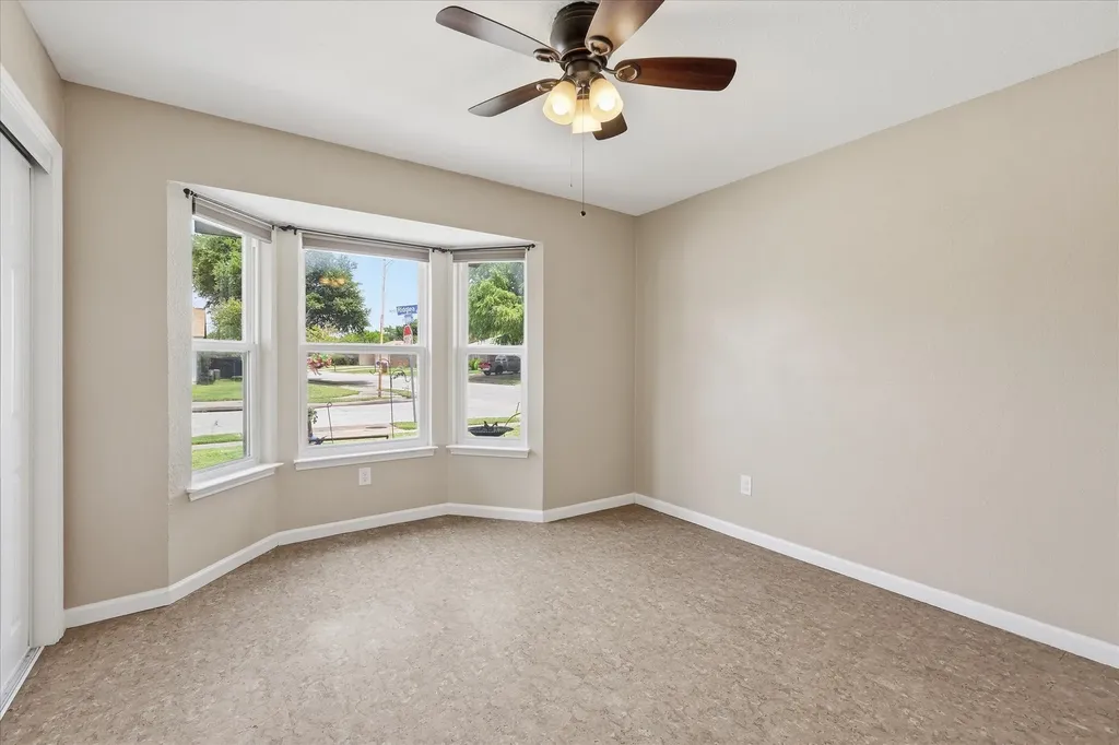 6572 Ridglea Drive Watauga TX 76148