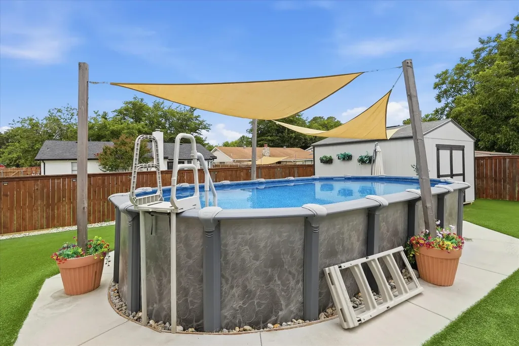 6572 Ridglea Drive Watauga TX 76148