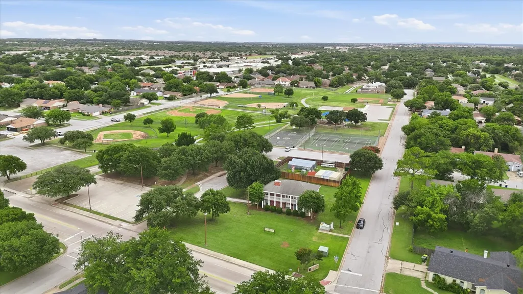 6572 Ridglea Drive Watauga TX 76148