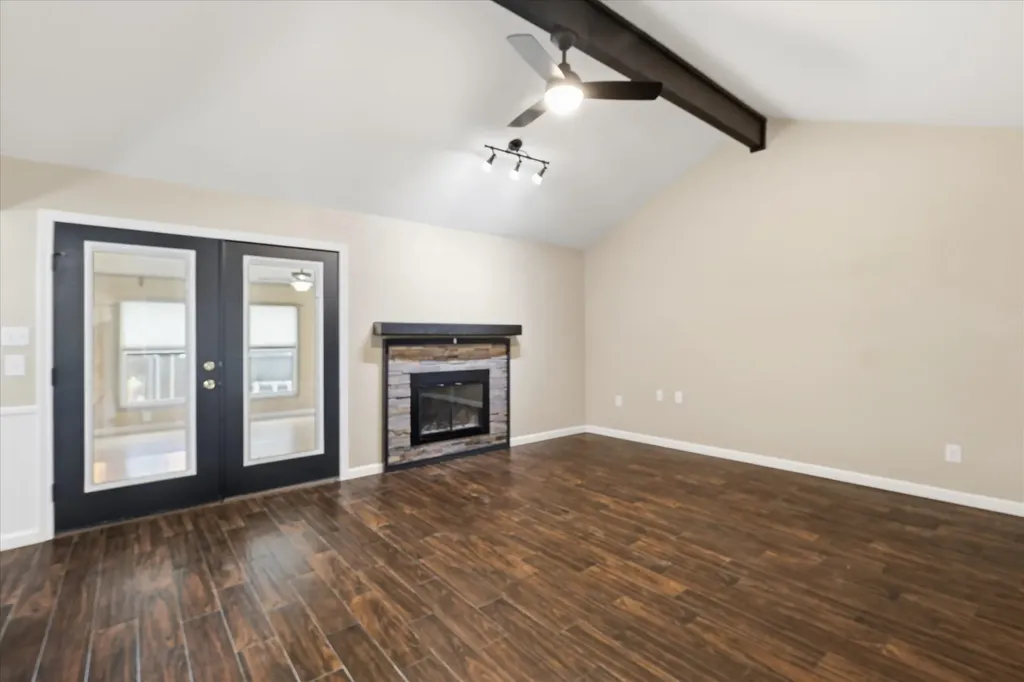 6572 Ridglea Drive Watauga TX 76148