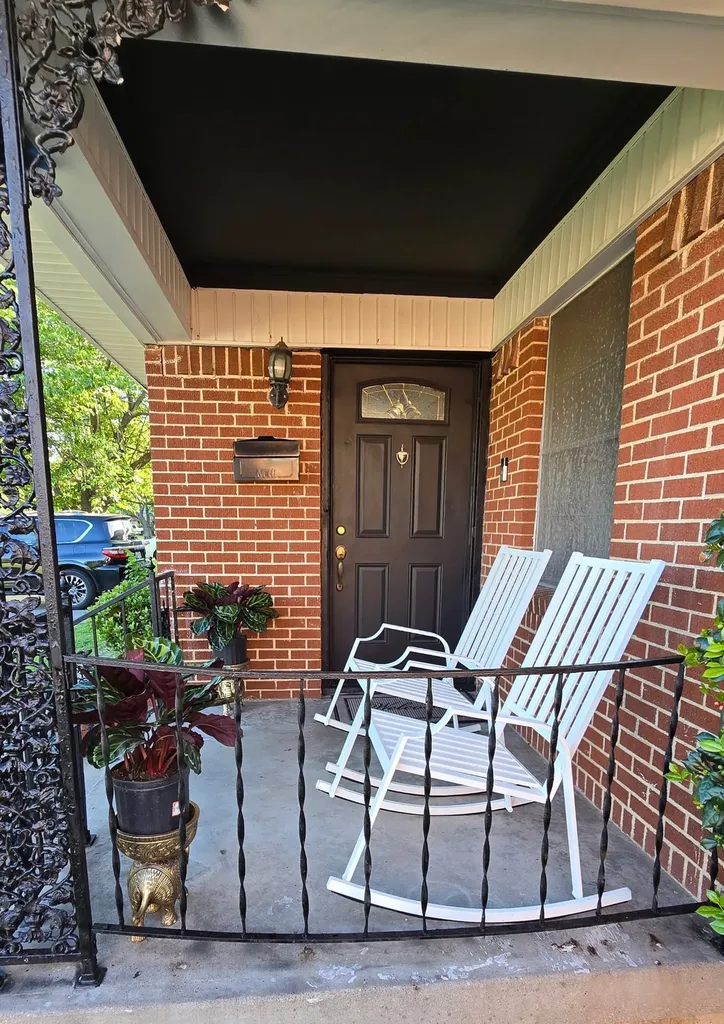 1415 Gillette Street Dallas TX 75217