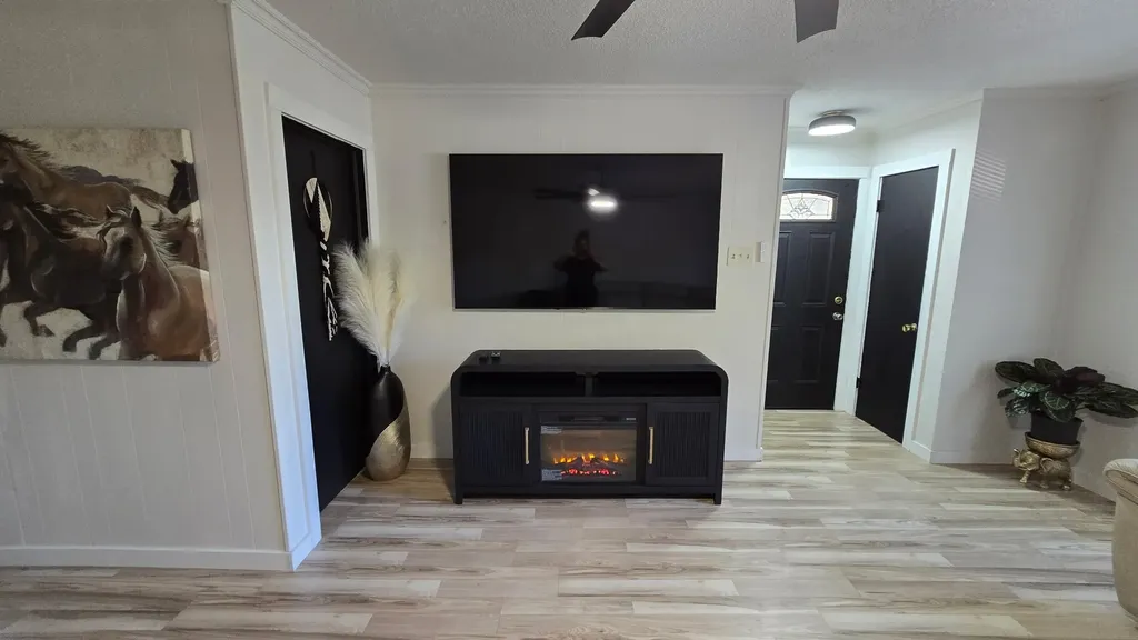 1415 Gillette Street Dallas TX 75217