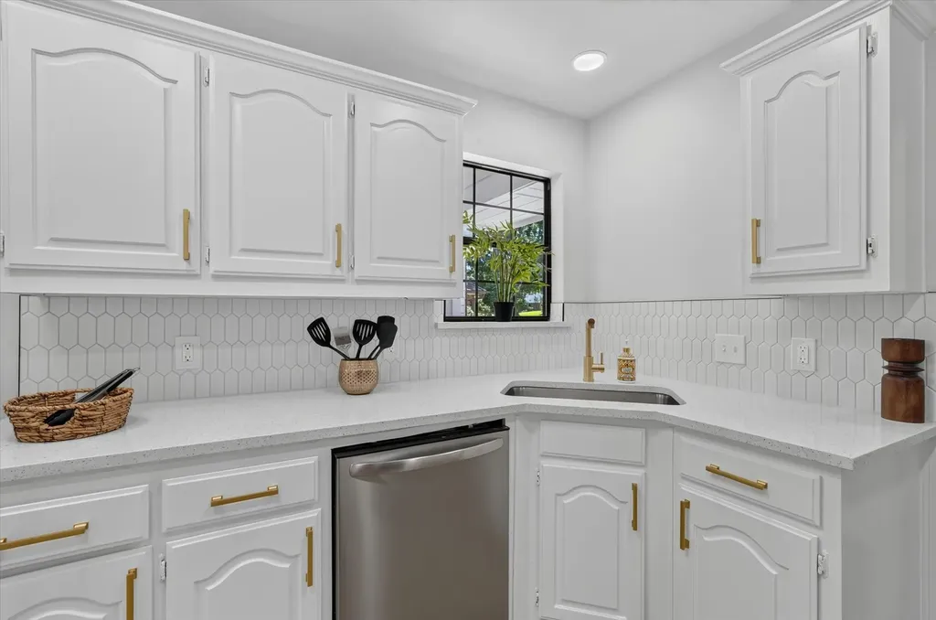 3913 Scott Drive Rowlett TX 75088