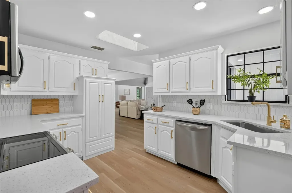 3913 Scott Drive Rowlett TX 75088