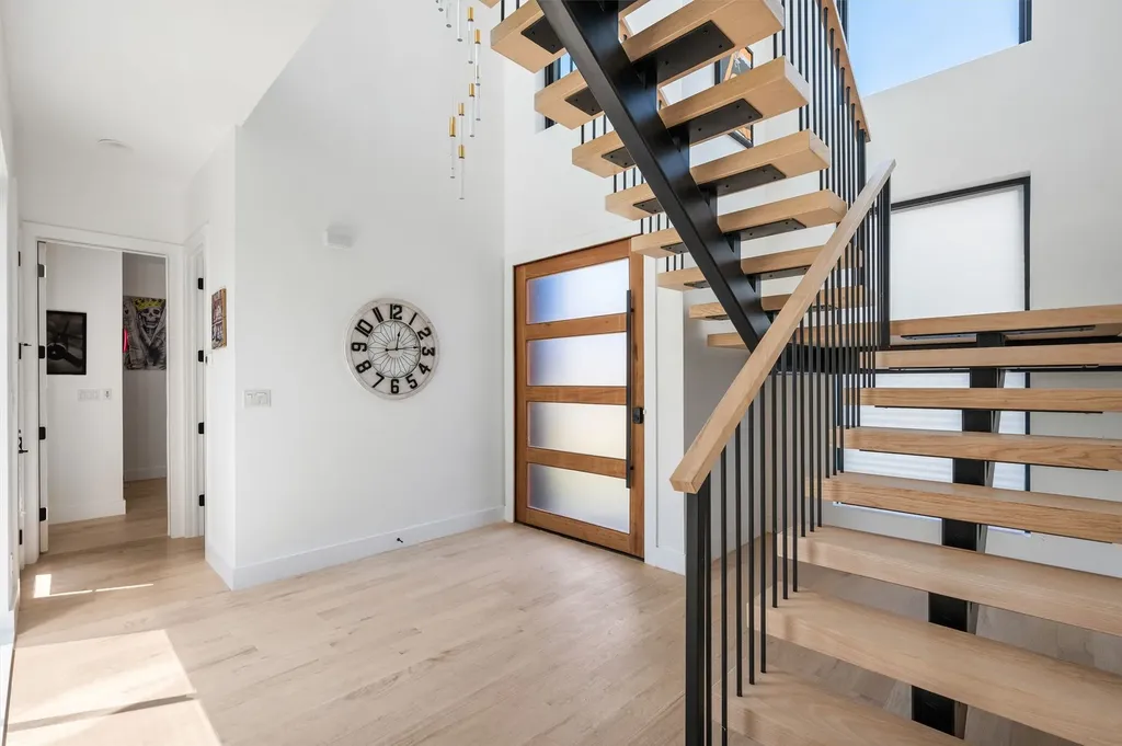 6802 Lockheed Avenue Dallas TX 75209