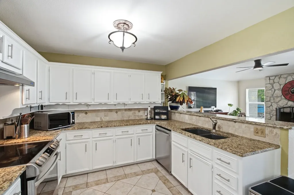 5912 Quails Path Colleyville TX 76034