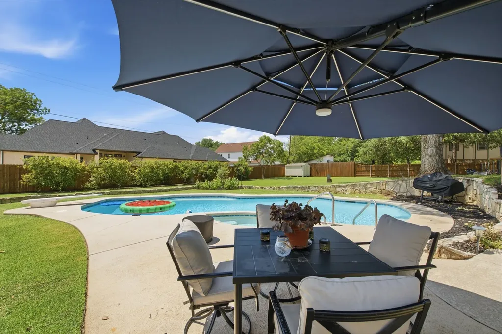 5912 Quails Path Colleyville TX 76034