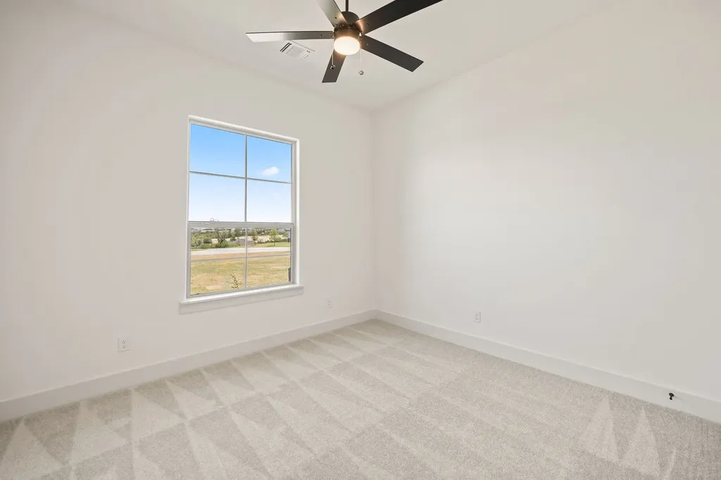 761 Burr Oak Lane Weatherford TX 76085