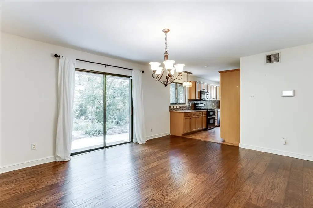 2105 Emerson Lane Denton TX 76209