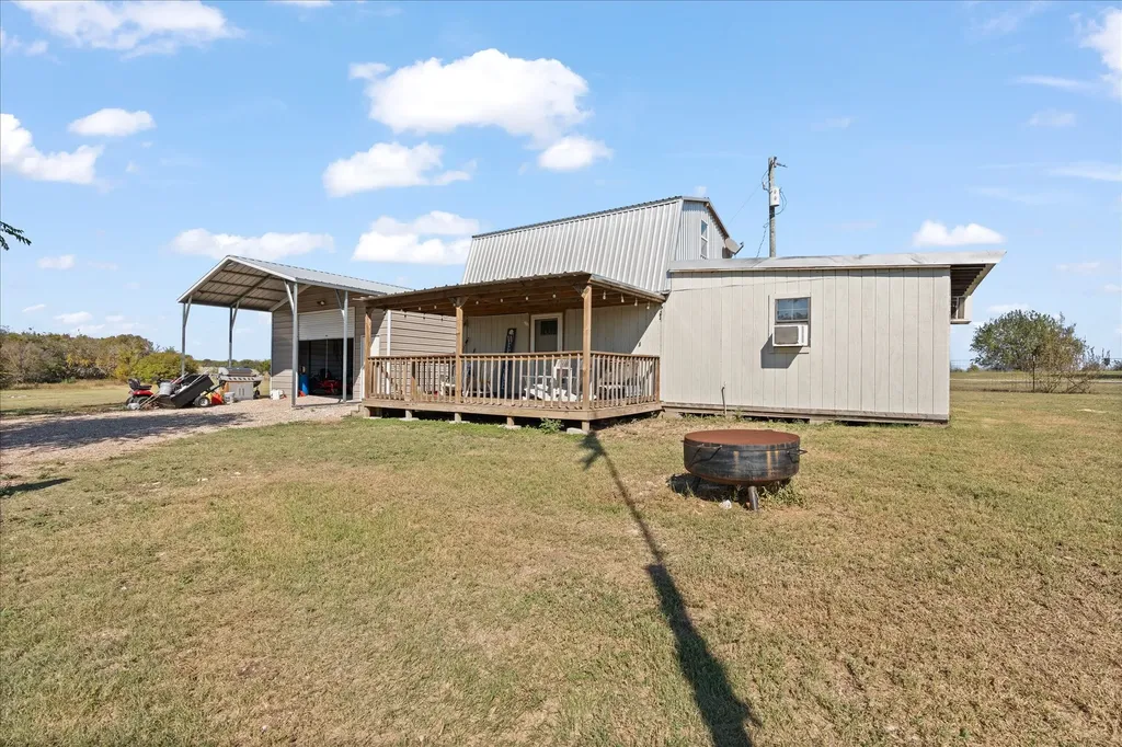 224 Hcr 1114 Blum TX 76627