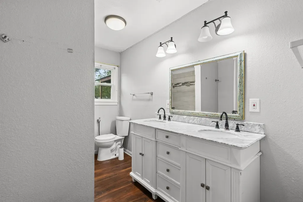 4205 Fort Avenue Waco TX 76710