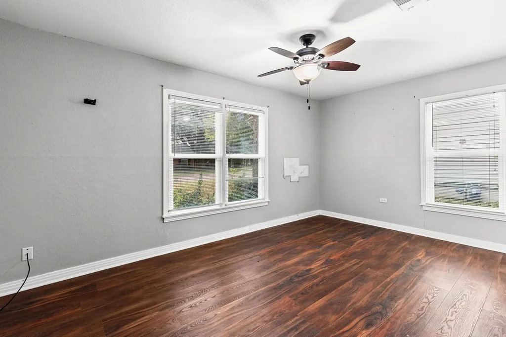 4205 Fort Avenue Waco TX 76710