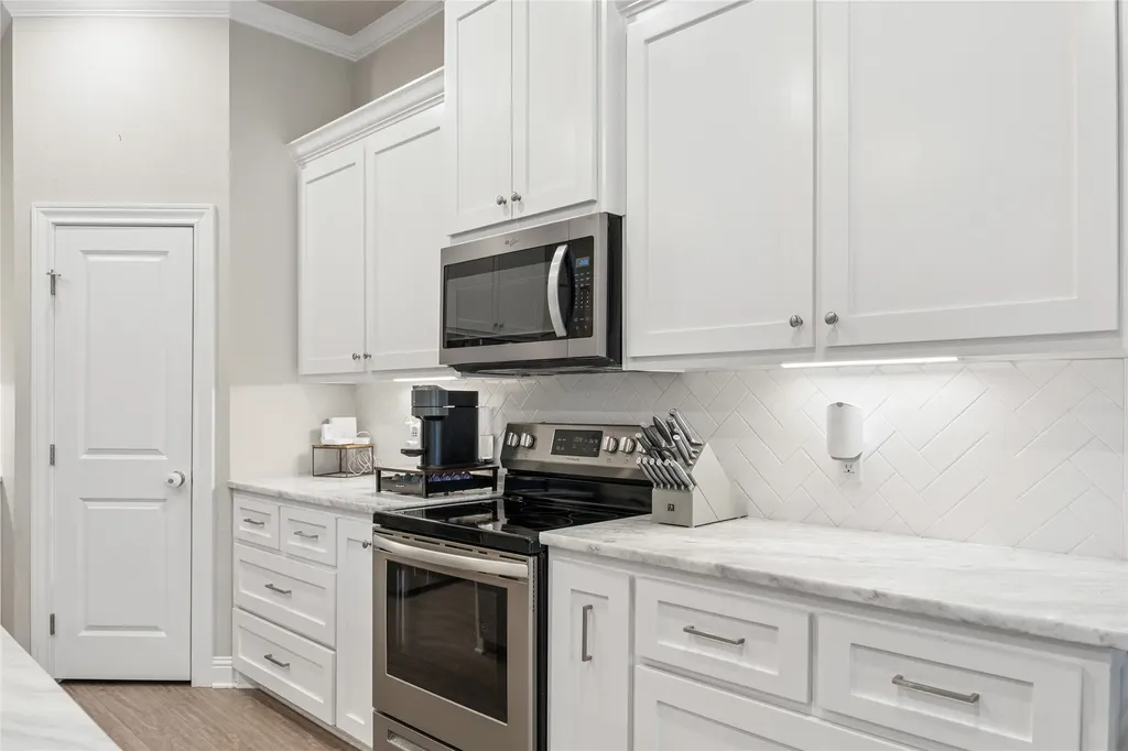 132 Swan Lake Waco TX 76708
