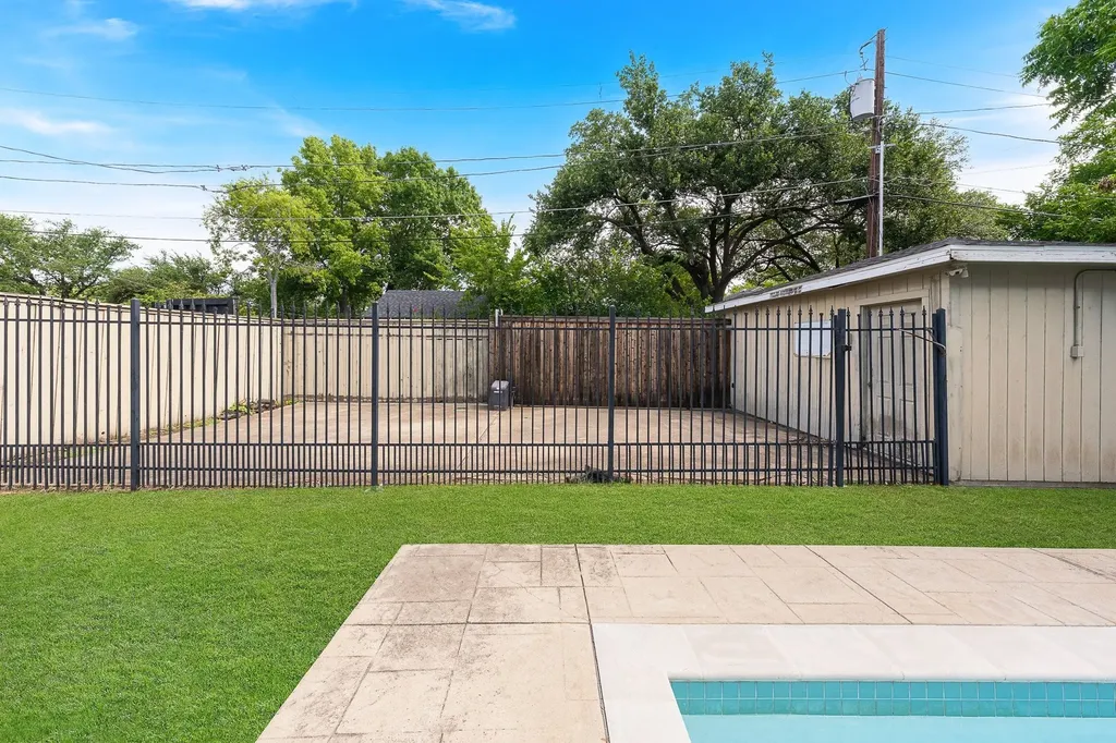 4524 Mockingbird Lane University Park TX 75205
