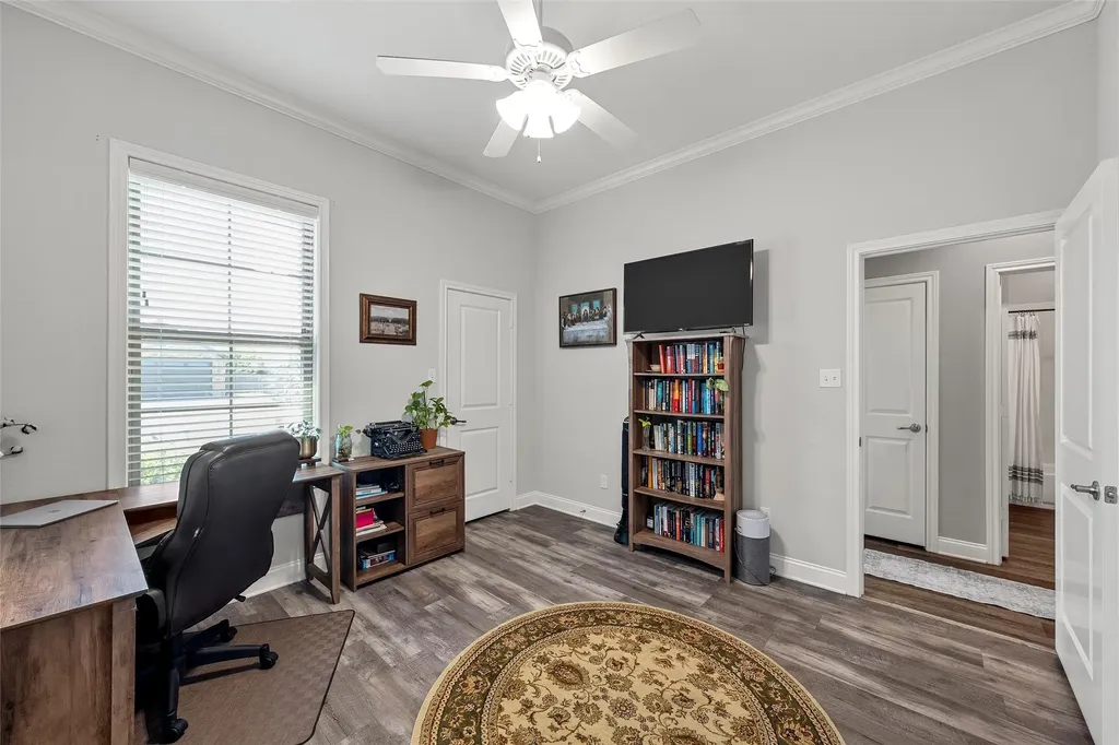 10025 Wildberry Drive Waco TX 76712
