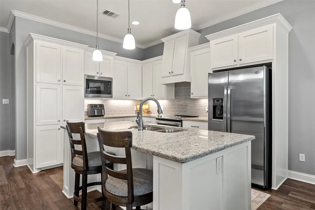 10025 Wildberry Drive Waco TX 76712