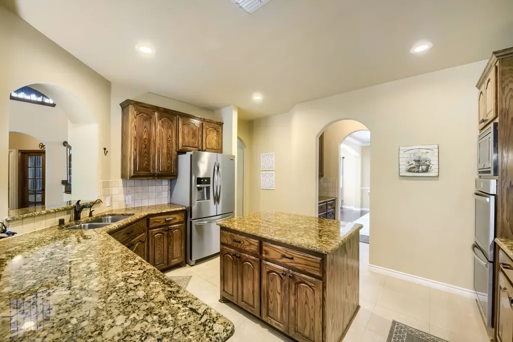 8313 Bishop Pine Road Denton TX 76208