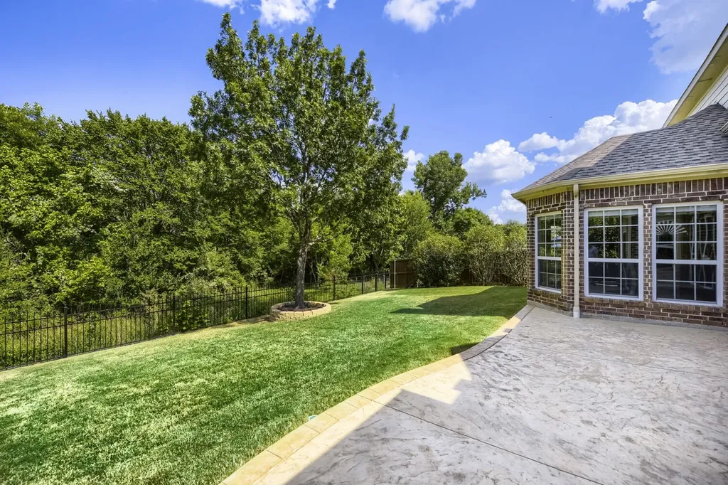 8313 Bishop Pine Road Denton TX 76208