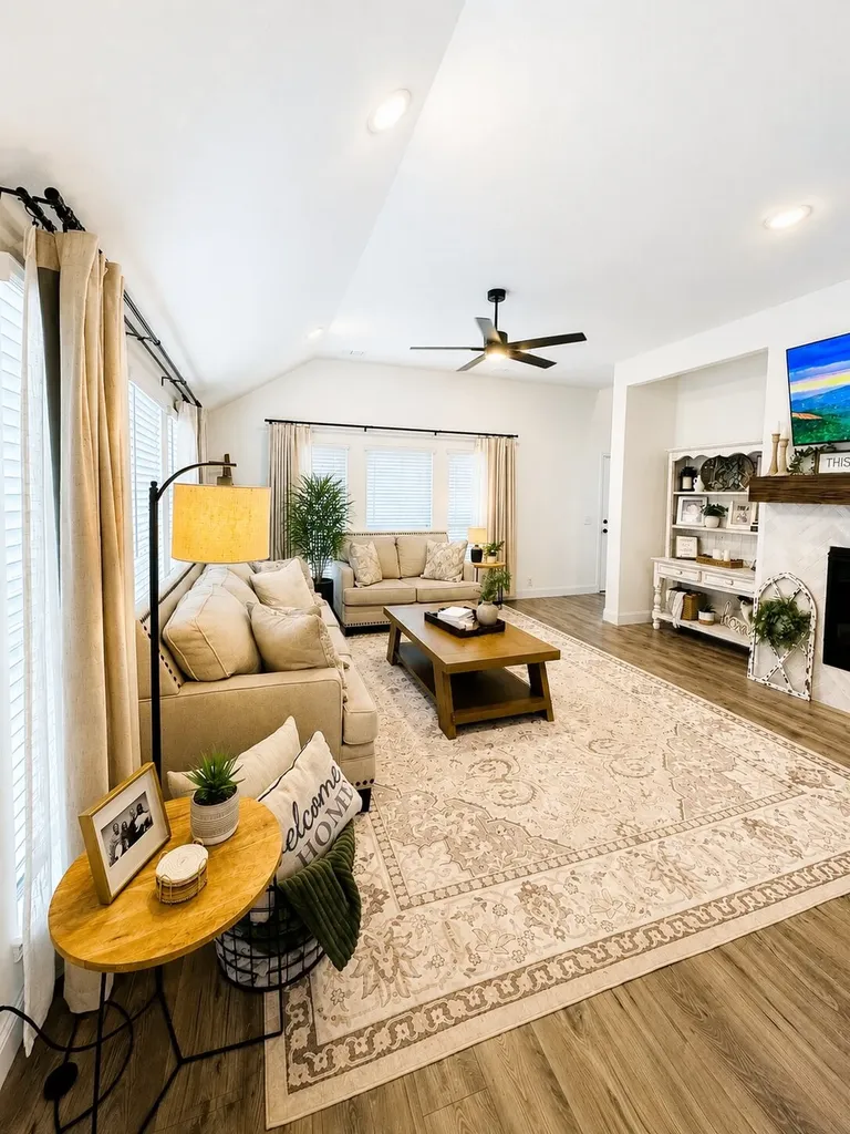 7709 Gatevine Avenue Joshua TX 76058